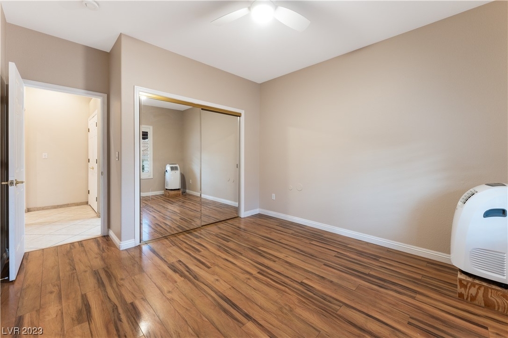 10508 Snyder Avenue - Photo 11