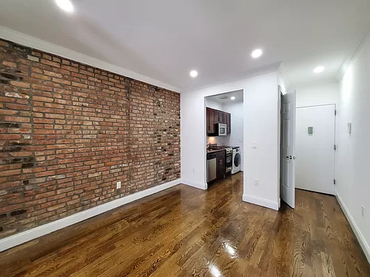 309 Mott Street - Photo 1