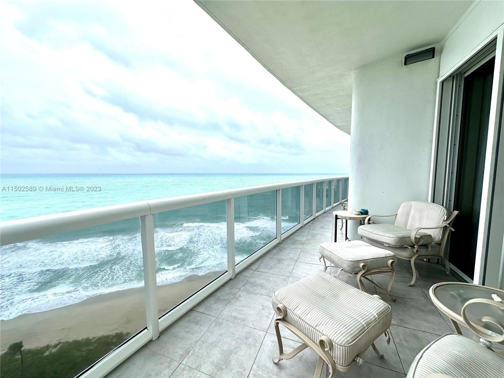 9601 Collins Ave - Photo 1