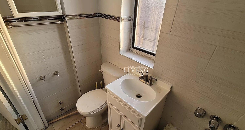 2120 Crotona Avenue - Photo 10