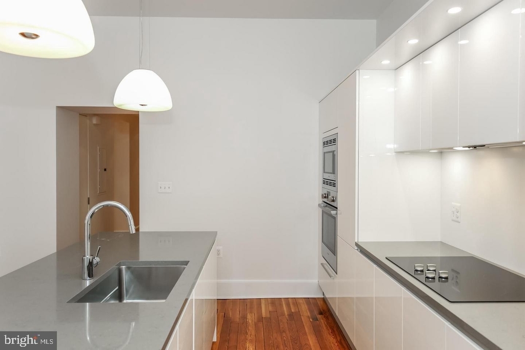 3009 M St Nw #1 - Photo 2