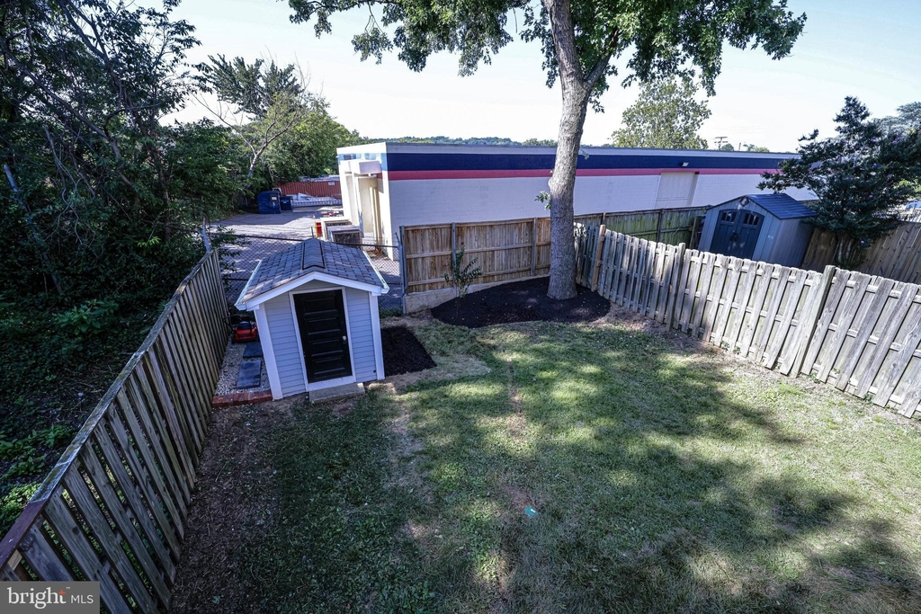 3930 Vermont Avenue - Photo 65