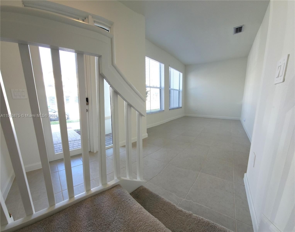 12828 Sw 243 St - Photo 9