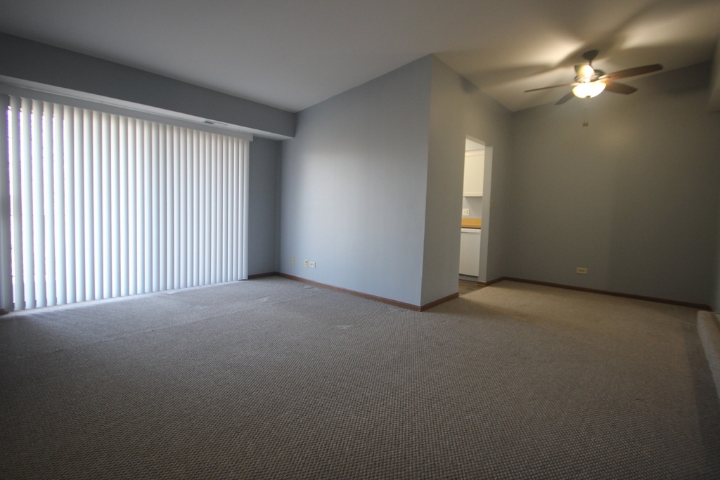 14033 S Laramie Avenue - Photo 11