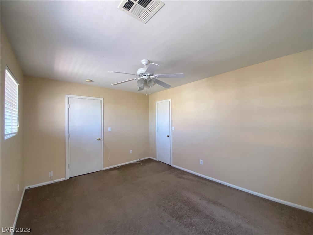 9437 Sparkling Waters Avenue - Photo 15