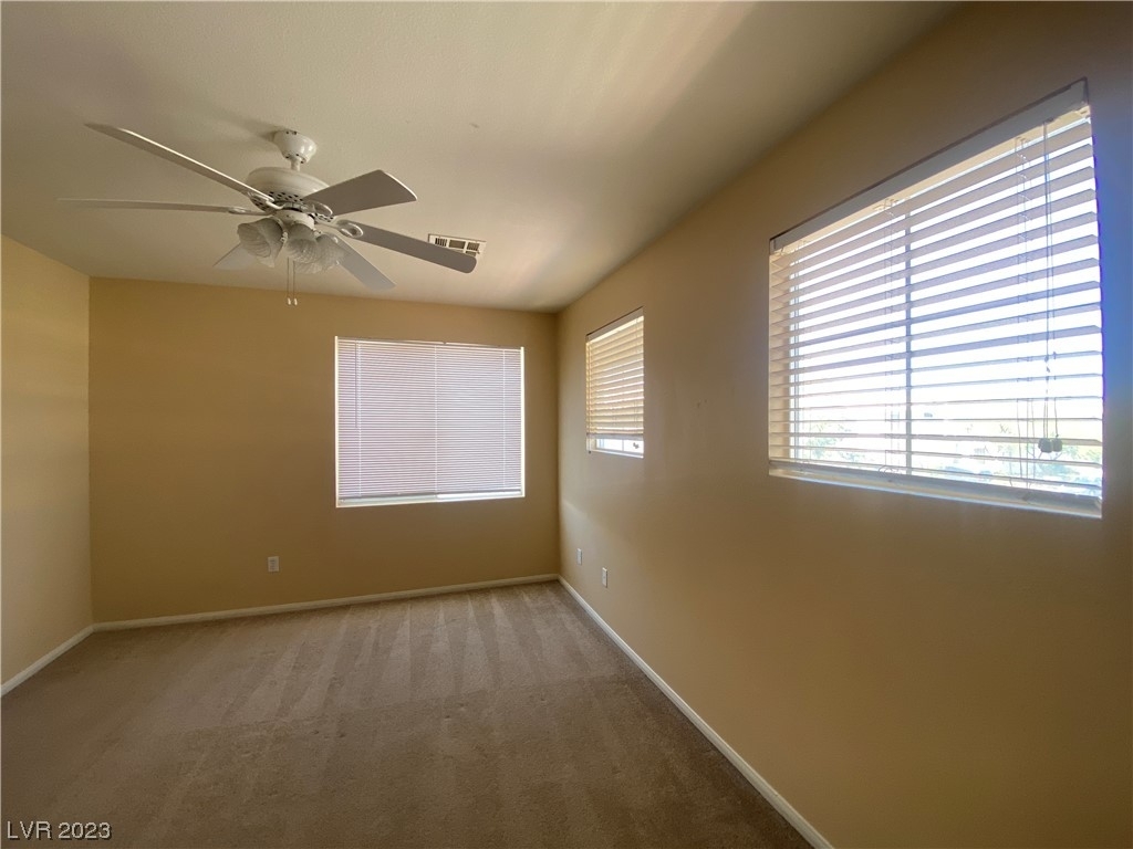 9437 Sparkling Waters Avenue - Photo 14