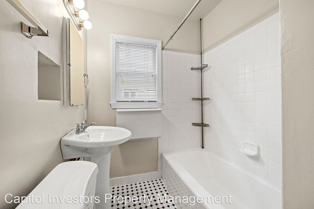 2816 D Street - Photo 1