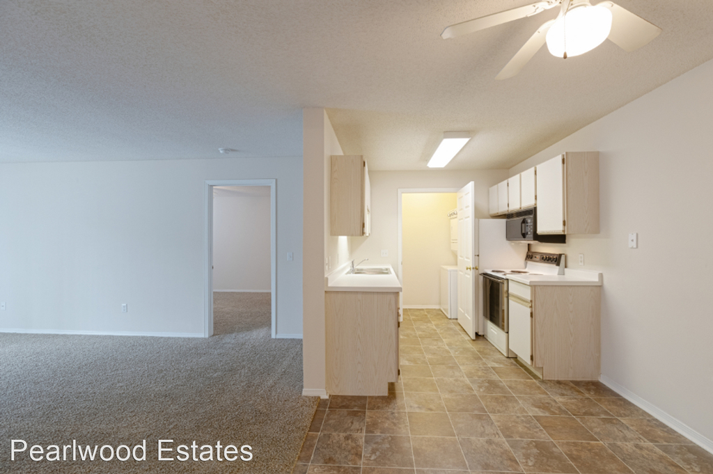 1860 52nd Street East - Photo 19