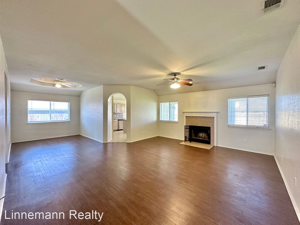 4401 Kit Carson Trail - Photo 2