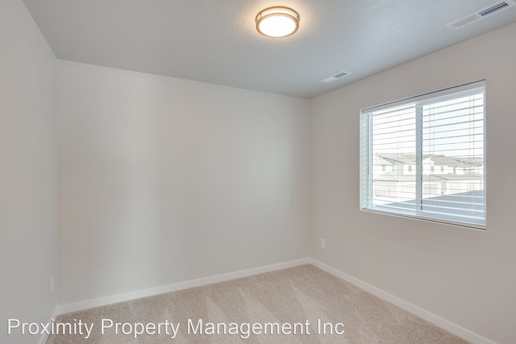 320 S. Baraya Way - Photo 13