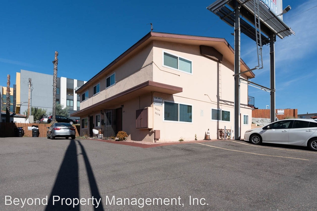 6202-6208 Mission Gorge Rd. - Photo 1