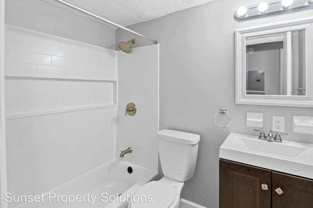 3805 Ferdinand Place - Photo 1