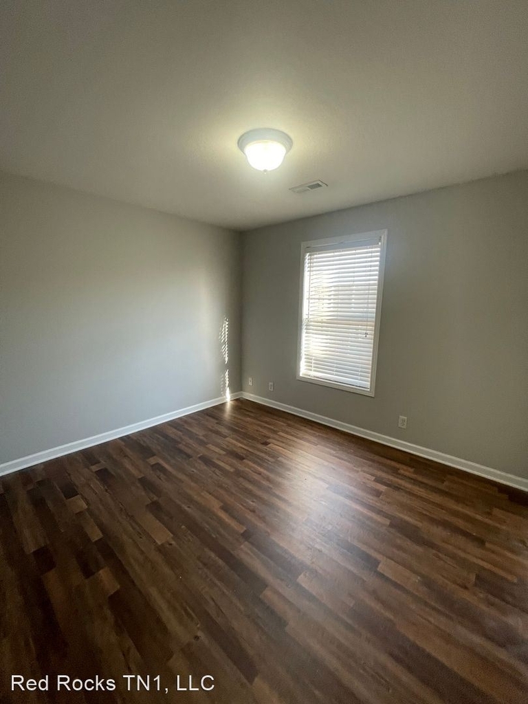 1112 Harbin Ridge Lane - Photo 3