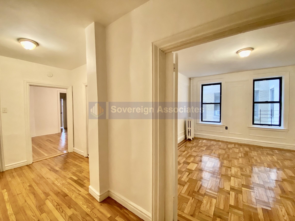 1803 Riverside Drive - Photo 0