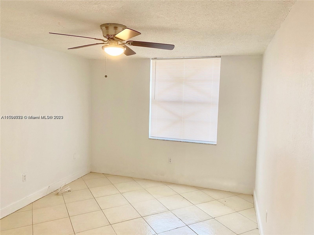 1790 Nw 55th Ave - Photo 18