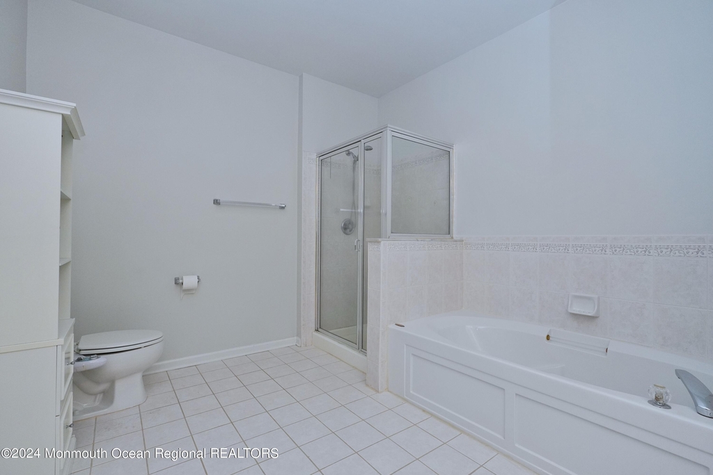 636 St Andrews Place - Photo 24