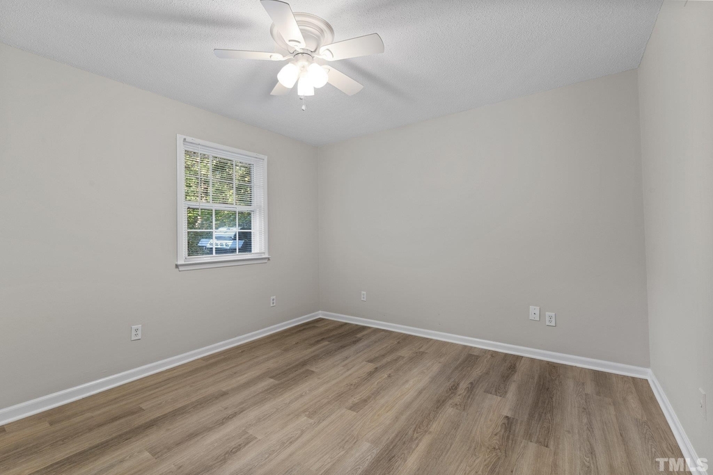 1823 White Oak - Photo 9