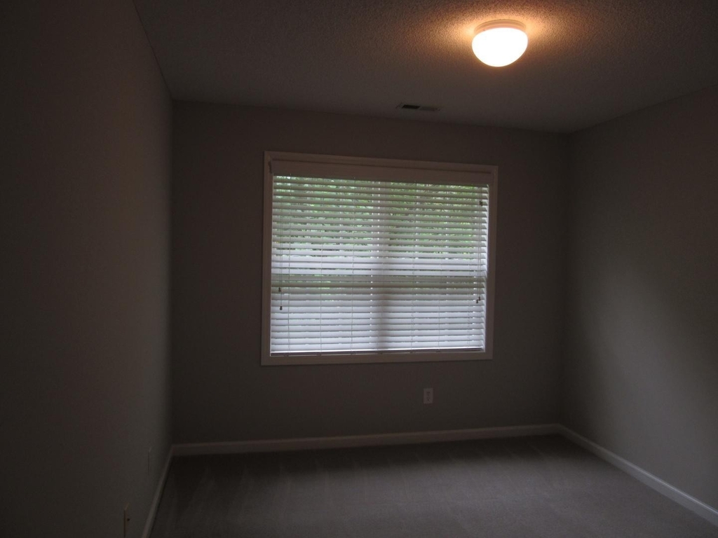 500 Misty Groves Circle - Photo 9