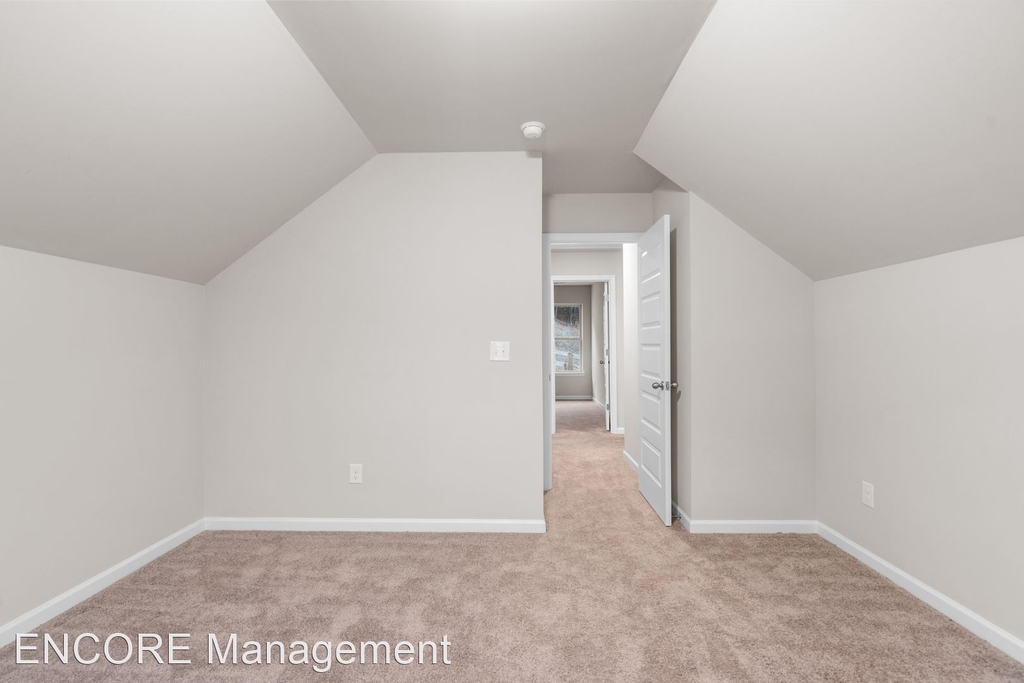 269 Creek View Place - Photo 12