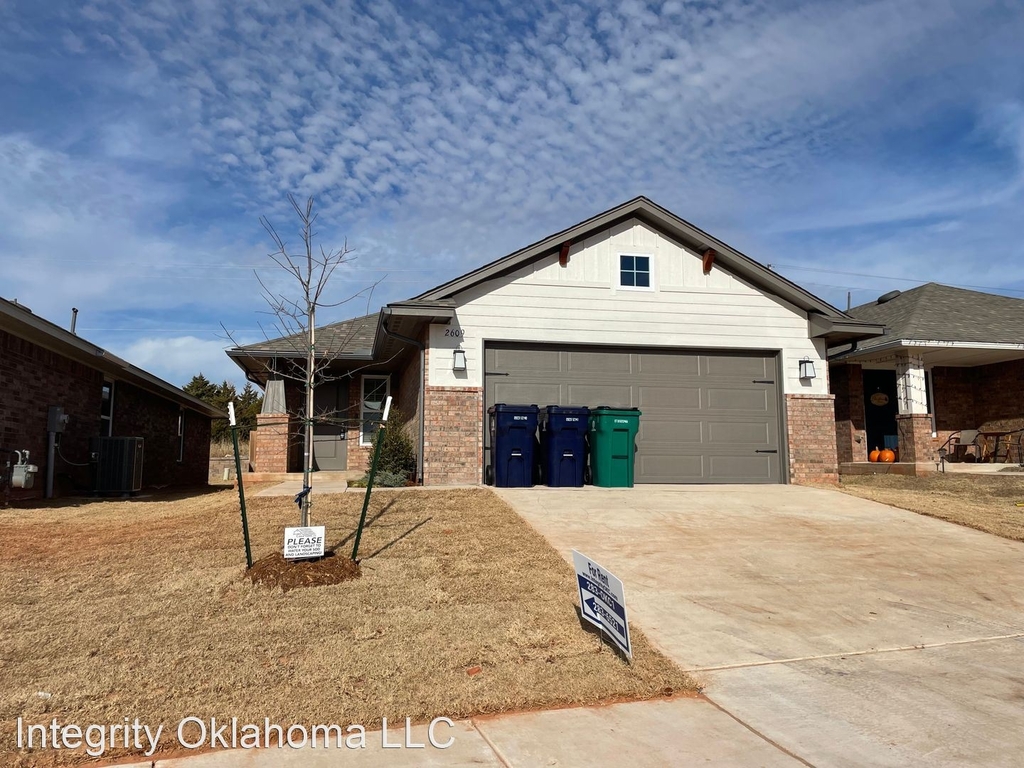 2609 Nw 199th - Photo 0