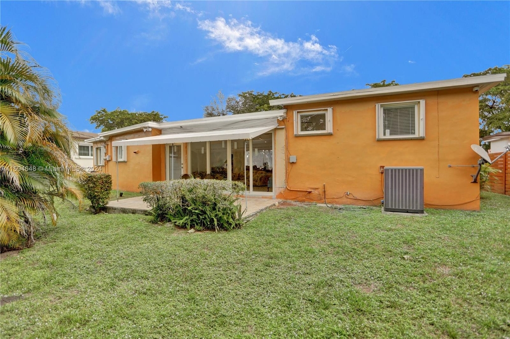 12140 Ne Miami Ct - Photo 11