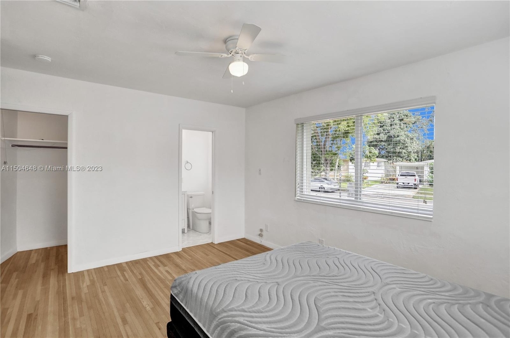 12140 Ne Miami Ct - Photo 3