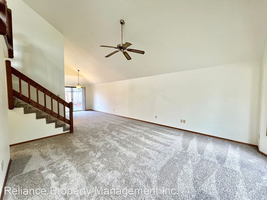 11844 Sw Morning Hill Dr. - Photo 12