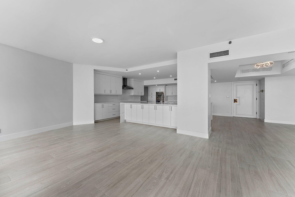 100 Lakeshore Drive - Photo 25