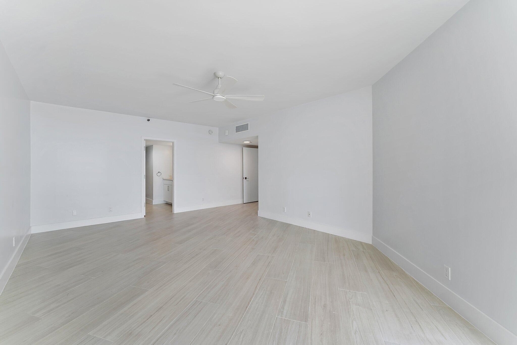 100 Lakeshore Drive - Photo 38