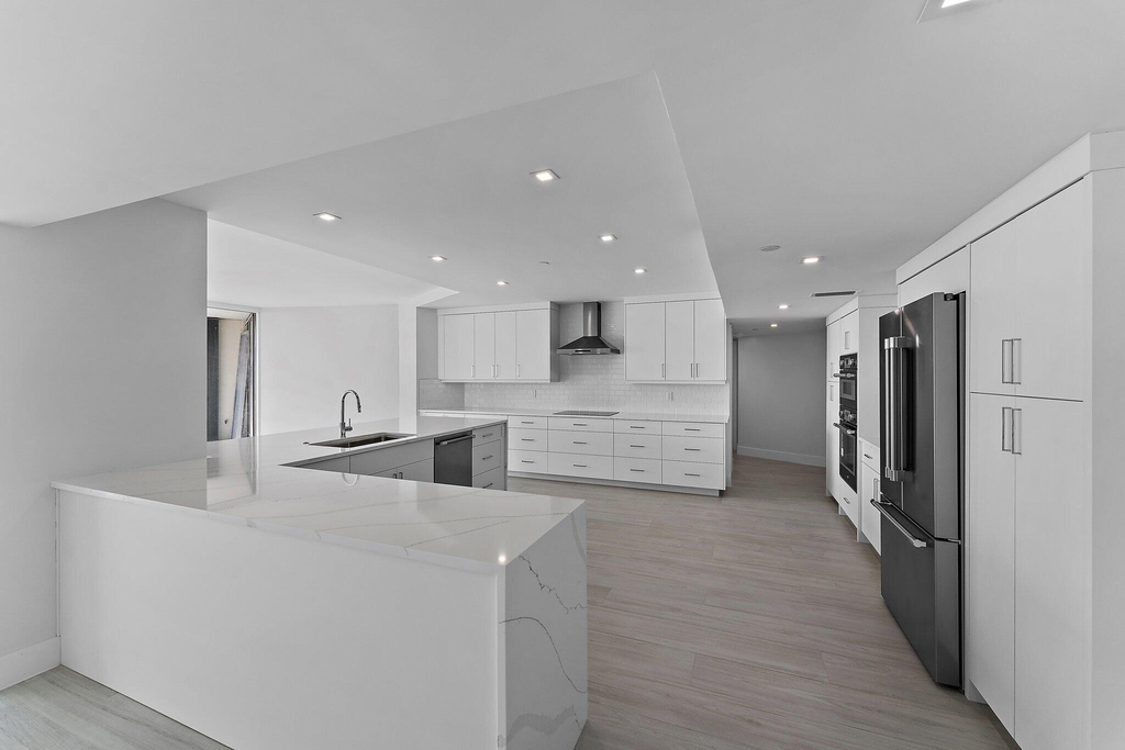 100 Lakeshore Drive - Photo 15