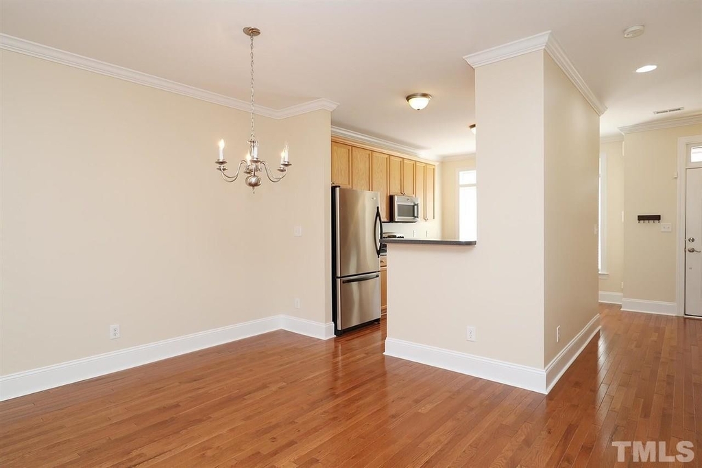 678 Highpark Lane - Photo 11