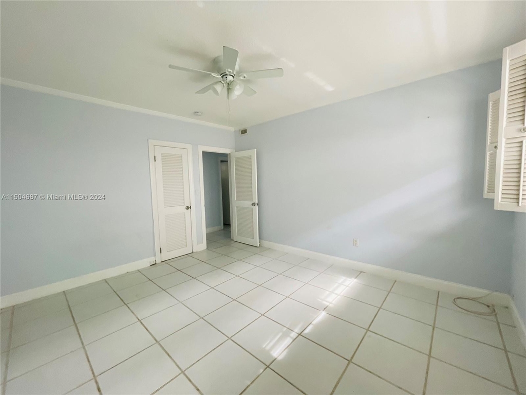 462 Golden Isles Dr - Photo 25