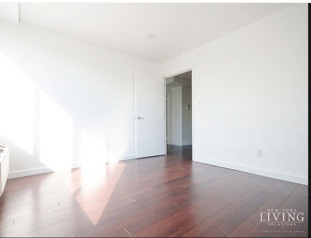 286 Stanhope Street - Photo 6