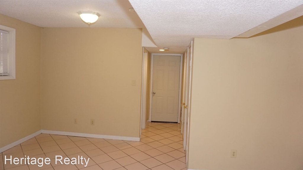 5600 Outer Drive - Photo 36