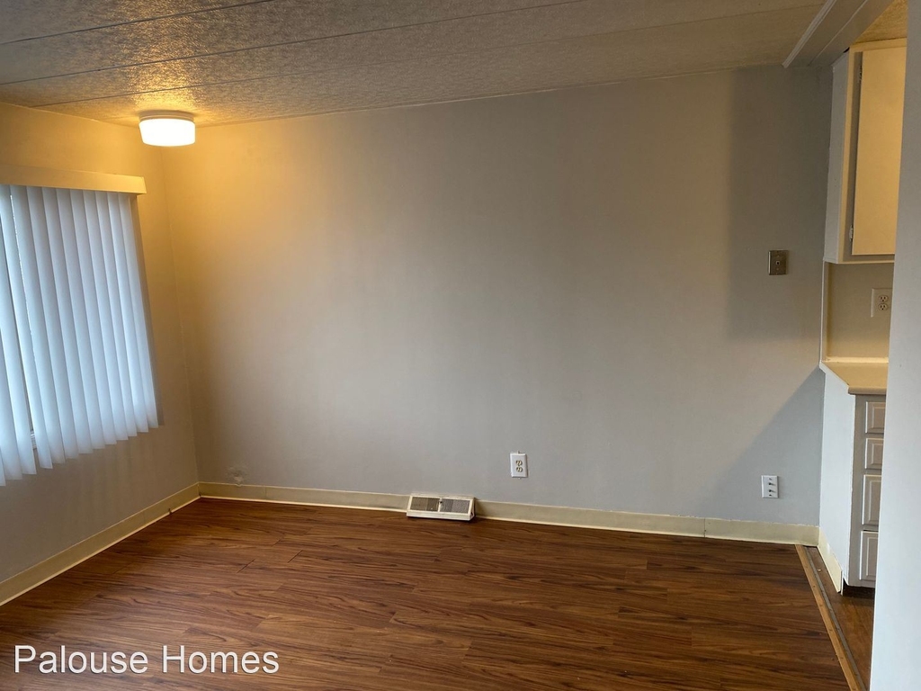 2252 W Central Ave - Photo 2