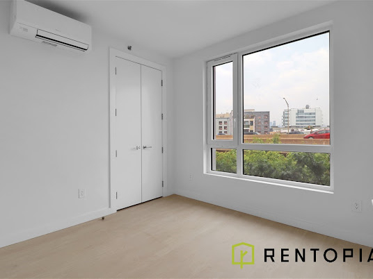 280 Meeker Avenue - Photo 2