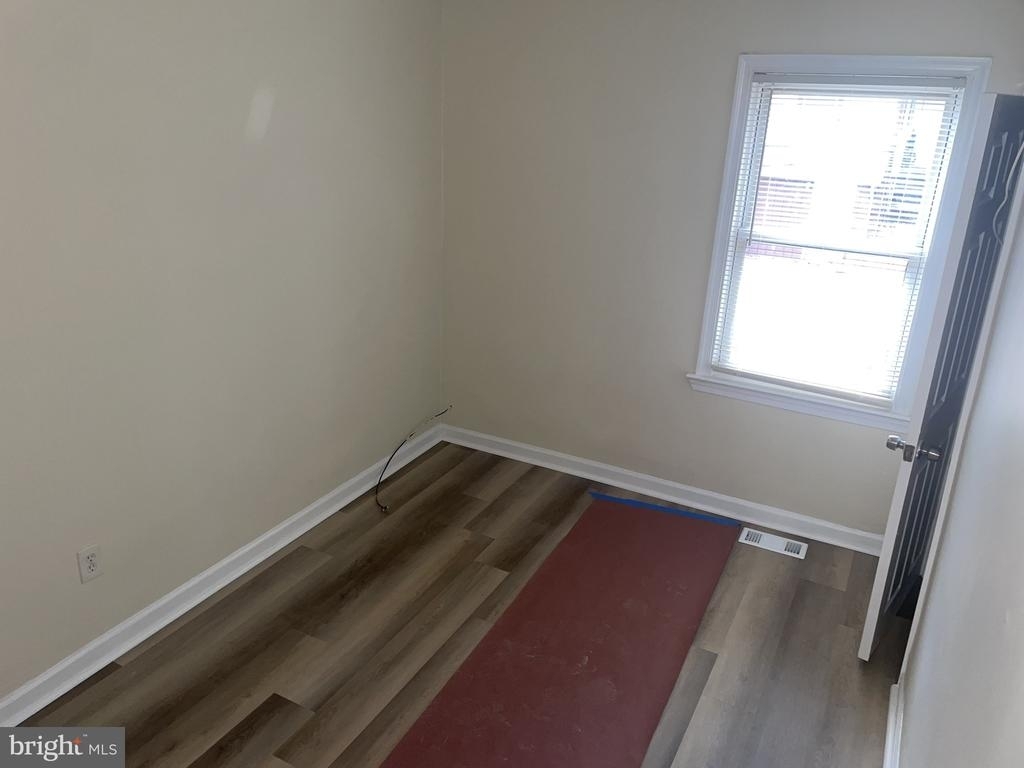 4652 Bennett Ave - Photo 7