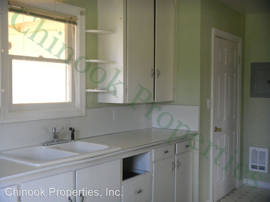 1910 W 17th Ave - Photo 8