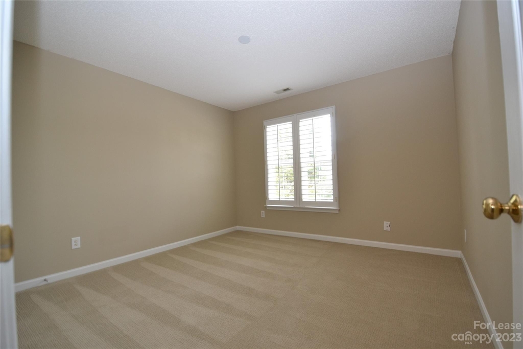 8944 Cinnabay Drive - Photo 24