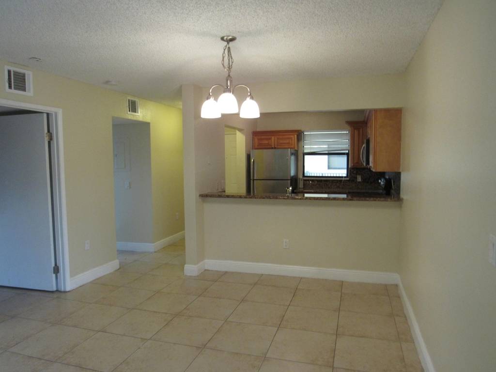 1547 Lake Crystal Drive - Photo 3