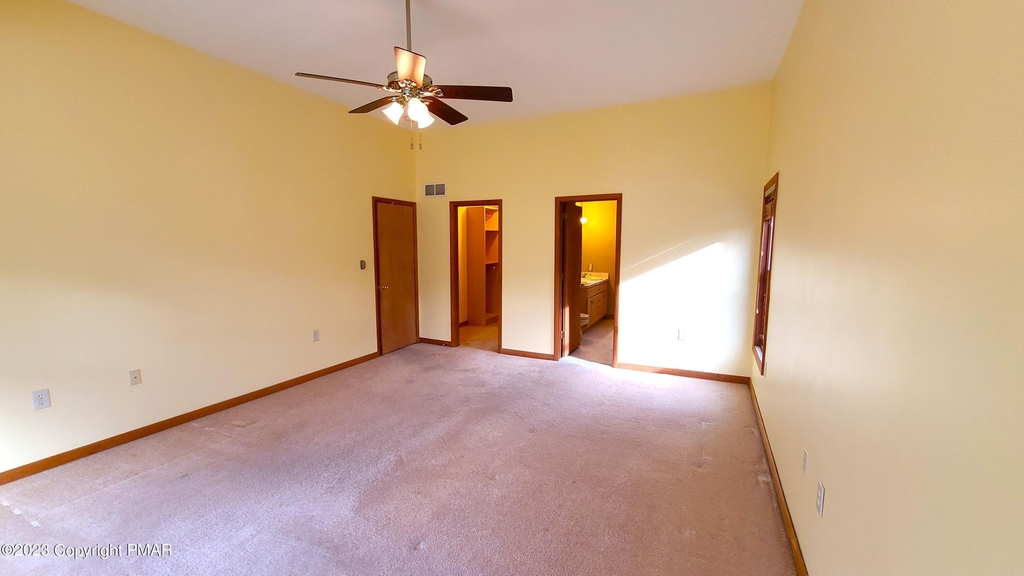 907 Thornberry Court - Photo 20