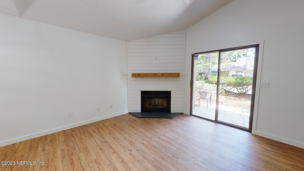3801 Crown Point Road - Photo 5
