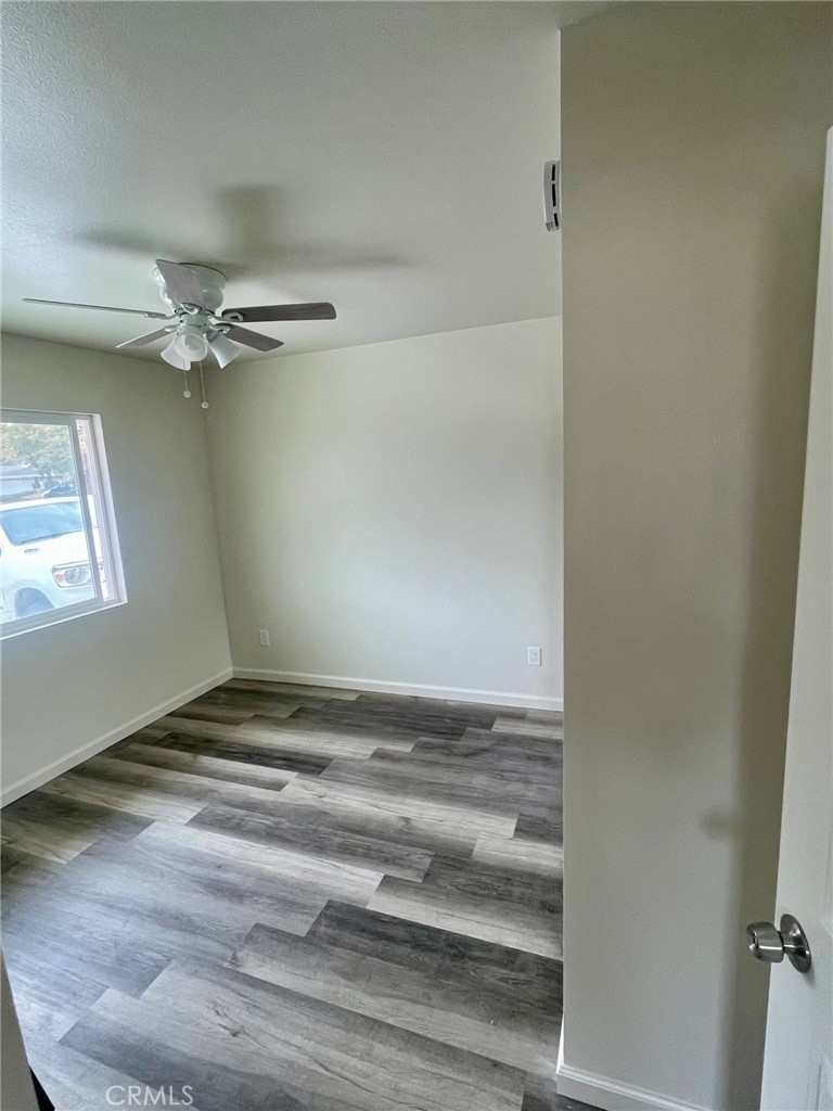 25041 Fern Avenue - Photo 10