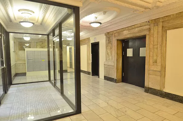 974 St Nicholas Ave - Photo 4
