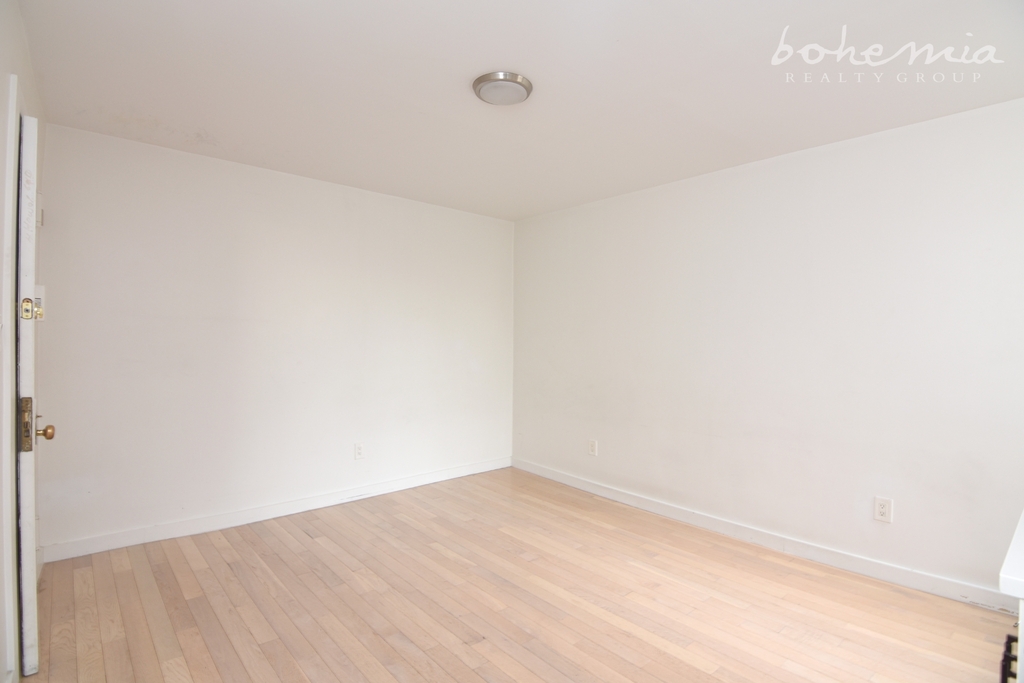 137 West 137th Street - Photo 1