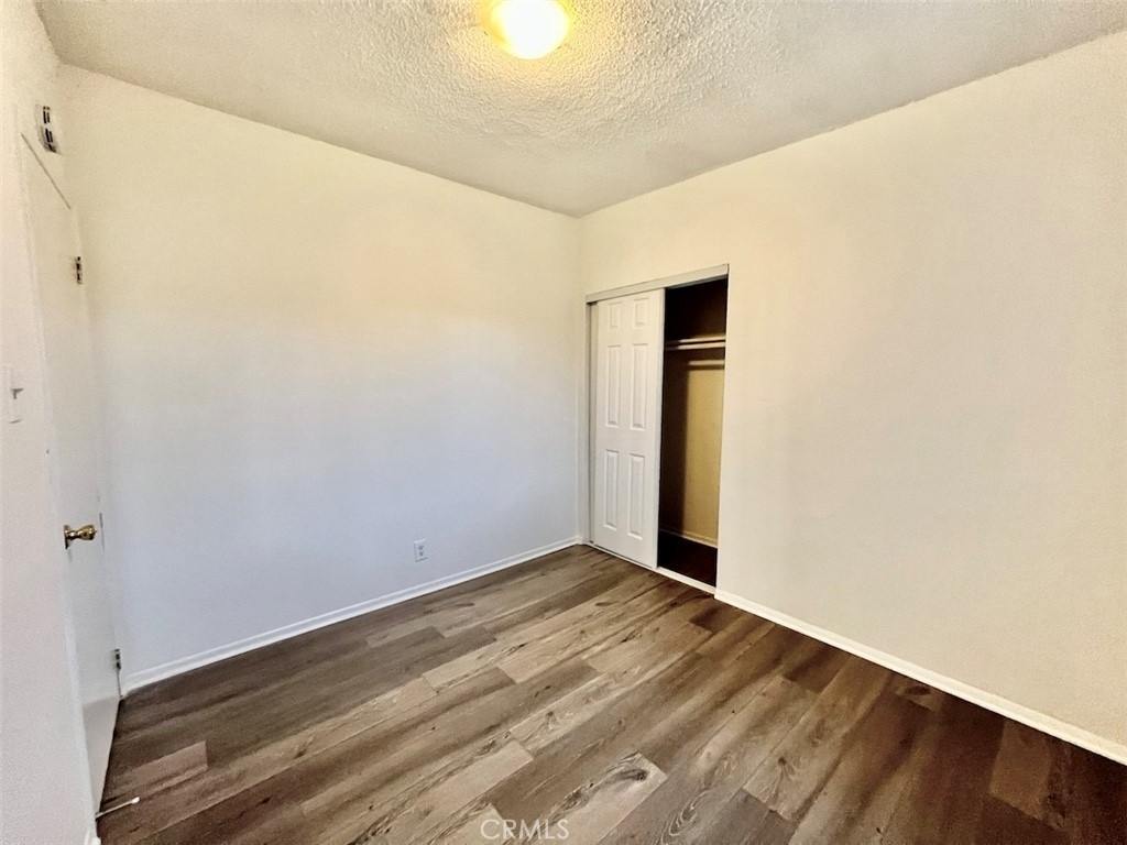 1140 W 120th Street - Photo 7