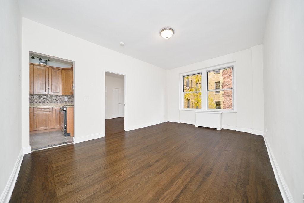 136 Hicks Street - Photo 10