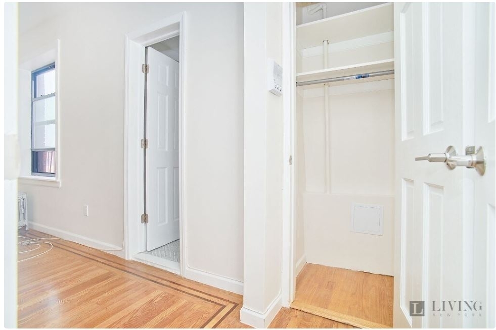 35-05 94th Street - Photo 3
