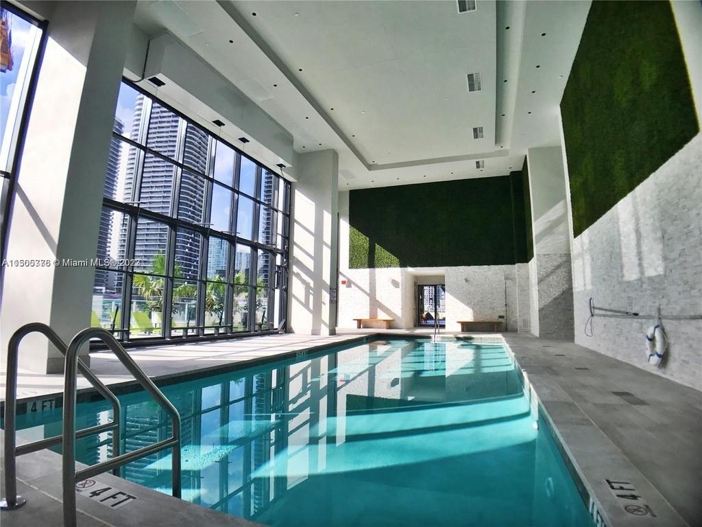 1010 Brickell Ave - Photo 12