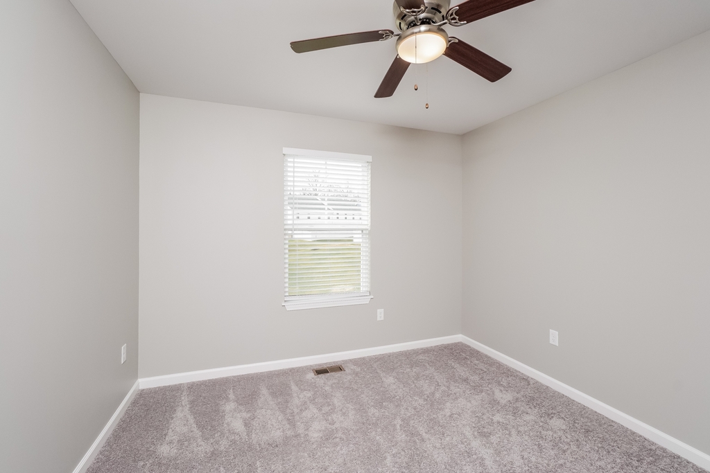 2070 N Sarah Drive - Photo 9